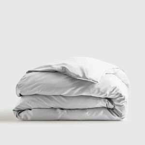 NWOT! Quince 100% Organic Light Gray Bamboo Duvet Cover! Full/ Queen (106)